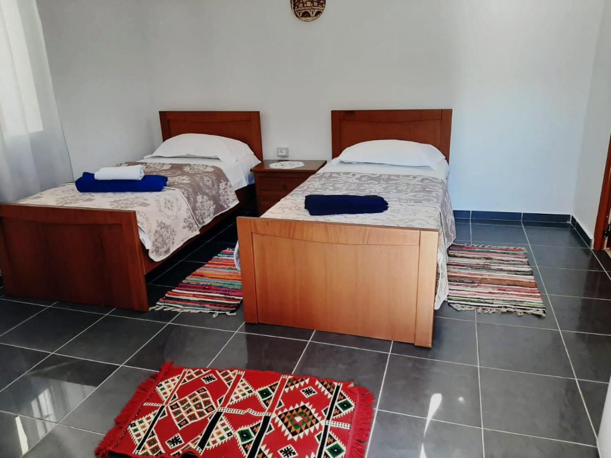 Guest House Noah&Kristel Berat Dış mekan fotoğraf