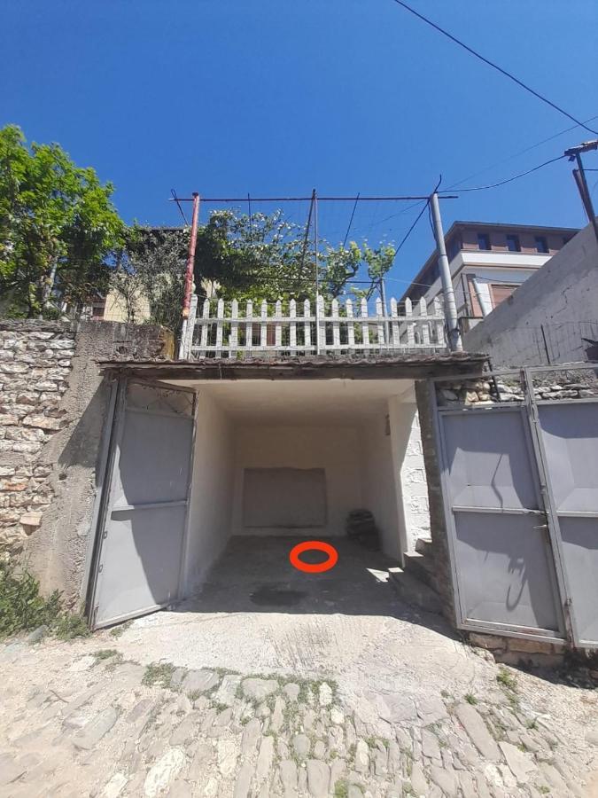 Guest House Noah&Kristel Berat Dış mekan fotoğraf