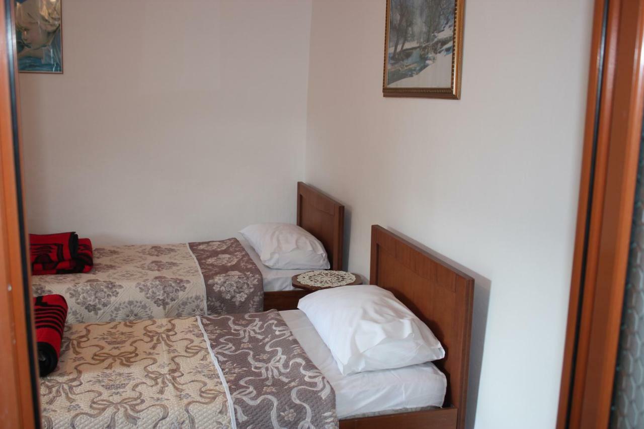Guest House Noah&Kristel Berat Dış mekan fotoğraf